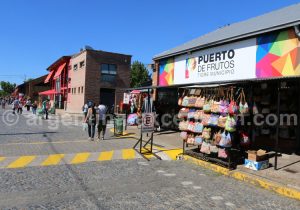 Marché artisanal de Puerto de Frutos à Tigre