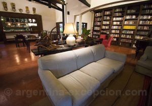 Salon, Puerto Bemberg Salon, Puerto Bemberg