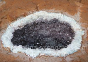 Géode d'améthyste, mine de Wanda Géode d'améthyste, mine de Wanda
