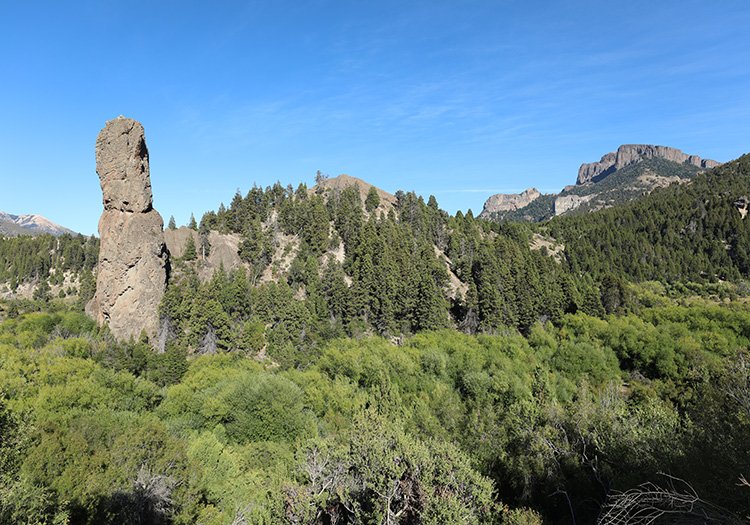 Obélisque du Paso Cordoba, en été Obélisque du Paso Cordoba, en été