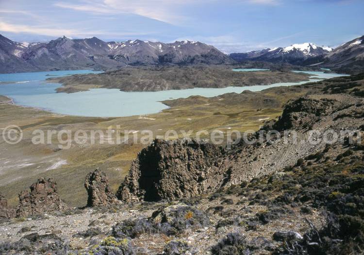 Vue sur le lac Belgrano, parc Perito Moreno Vue sur le lac Belgrano, parc Perito Moreno