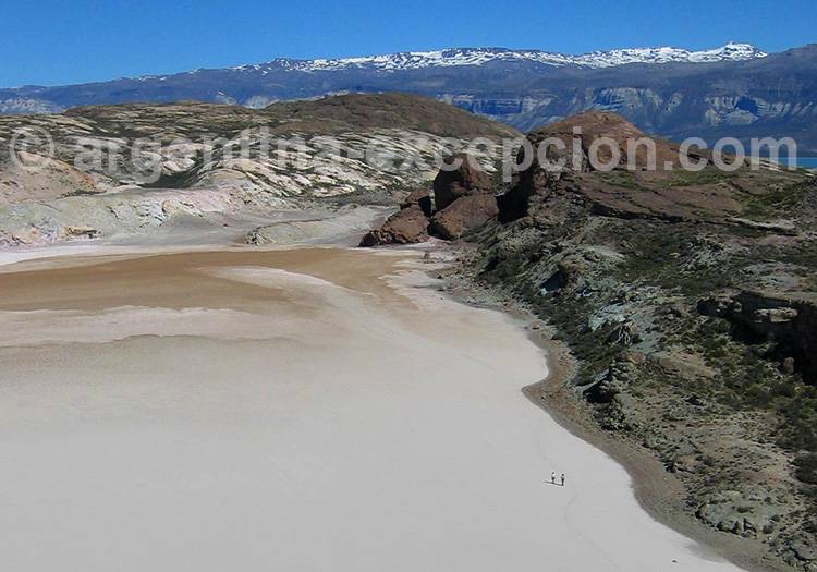 Laguna Colorada, Santa Cruz, Route 40 Laguna Colorada, Santa Cruz, Route 40