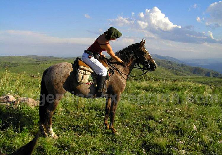 Balade équestre à l'estancia Los Potreros, Córdoba Balade équestre à l'estancia Los Potreros, Córdoba
