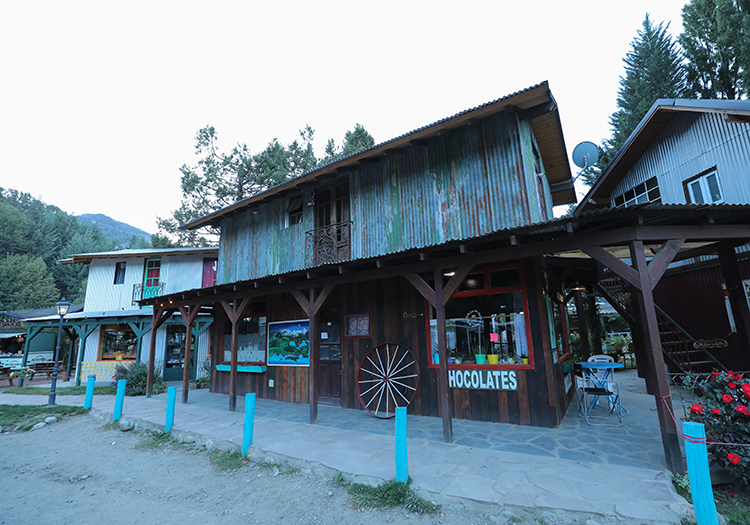 3 Visite de Colonia Suiza 3 Visite de Colonia Suiza