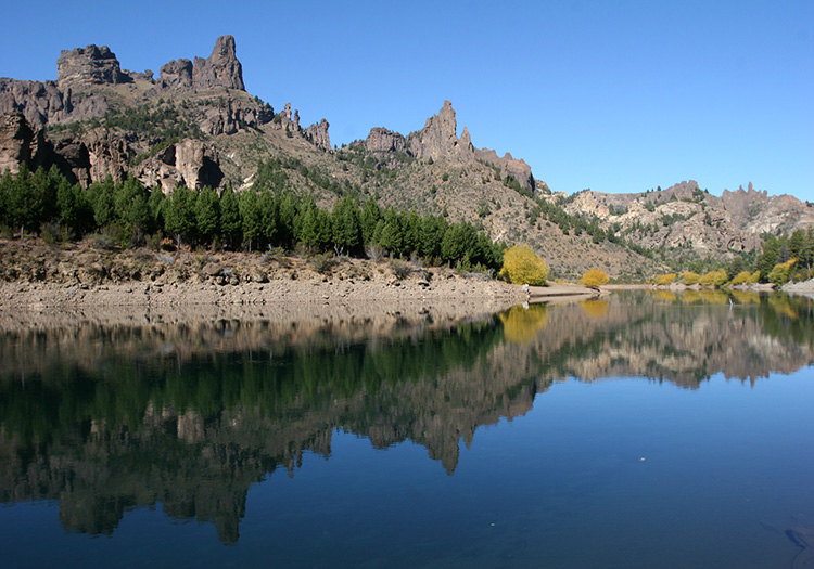 Formations rocheuses de la vallée Enchantée Formations rocheuses de la vallée Enchantée