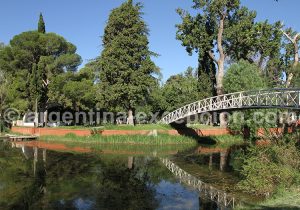 Île enchantée, parc Sarmiento, Cordoba Île enchantée, parc Sarmiento, Cordoba