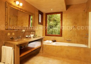 Aldebaran_salledebain1 Salle de bain, Hôtel Aldebaran