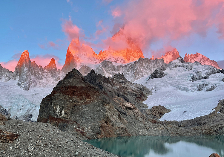 Randonnée de nuit pour admirer le Fitz Roy au lever du soleil.