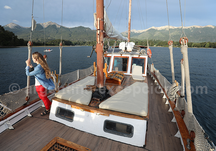 Journée en voilier sur le lac Nahuel Huapi Journée en voilier sur le lac Nahuel Huapi