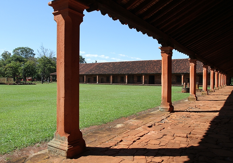San Cosme y San Damián San Cosme y San Damián