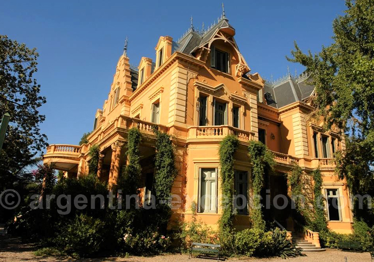 Vue exterieurs de la Villa Ocampo, San Isidro Vue exterieurs de la Villa Ocampo, San Isidro