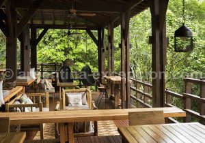 awasi-iguazu-main-lodge-terrace-1 Awasi Iguazú, Pavillon principal