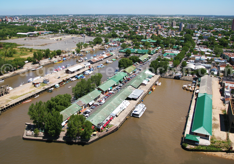 Delta du Parana, port et fruits Delta du Parana, port et fruits